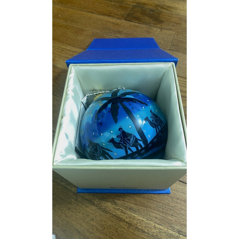 PIER 1 LI BIEN Ornament With Box 2017 Wise Men And Nativity - Christmas